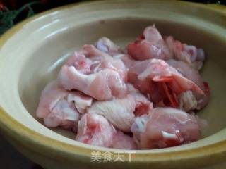 生炒鸡的做法步骤：1
