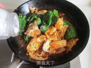虎皮青椒荷包蛋的做法步骤：11