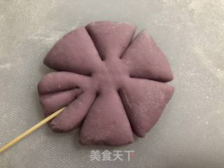 新版一锅出——西洋参虫草乌鸡汤+紫薯桃花馒头的做法步骤：17