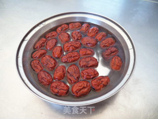 紫薯红枣银耳羹的做法步骤：4
