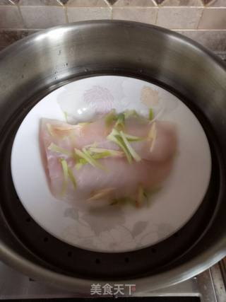 清蒸龙利鱼的做法步骤：4