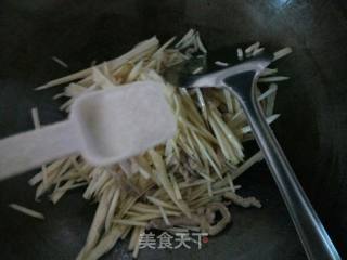 茭白炒肉丝的做法步骤：6