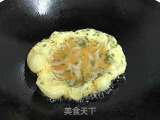 银鱼炒蛋的做法步骤：7