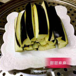 爽口蒜泥茄子的做法步骤：2