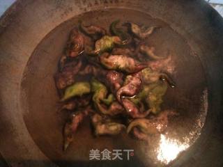煮菱角的做法步骤：2
