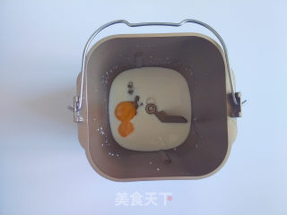 全麦芝麻餐包的做法步骤：2