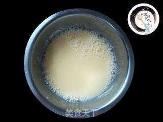 早餐鸡蛋饼的做法步骤：2