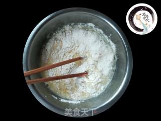 早餐鸡蛋饼的做法步骤：3