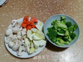 瘦肉蘑菇一锅炖的做法步骤：5
