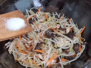 四丝豆芽菜的做法步骤：7