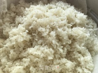荷叶糯米鸡的做法步骤：1