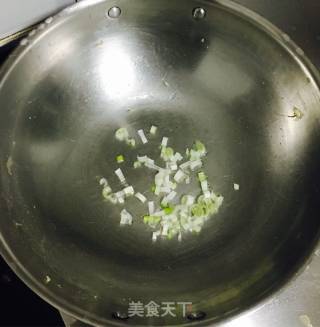 番茄鸡蛋炒方便面的做法步骤：7
