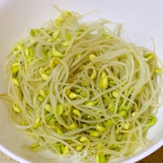 韩式拌黄豆芽的做法步骤：4
