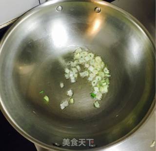 血豆腐炒韭菜的做法步骤：6