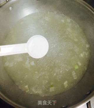 秋季滋阴润肺之猪血粉丝汤的做法步骤：5