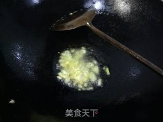 木耳炒鸡蛋的做法步骤：4