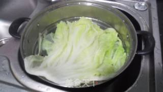 浇汁白菜卷的做法步骤：2