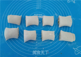 香辣花卷的做法步骤：7