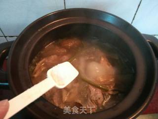 竹荪排骨汤的做法步骤：8