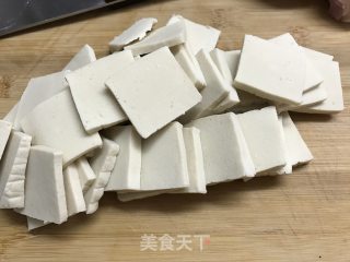 干锅千叶豆腐的做法步骤：2