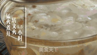 南北杏海底椰煲鹧鸪的做法步骤：4