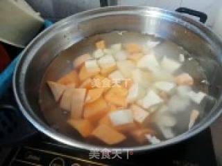 冰糖地瓜丁块的做法步骤：3