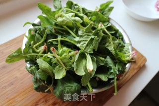 青菜肉丝鸡蛋面的做法步骤：1