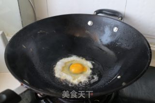 青菜肉丝鸡蛋面的做法步骤：3
