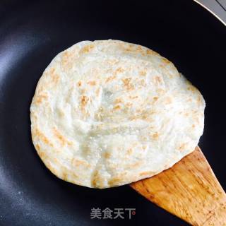 鸡蛋肉松手抓饼的做法步骤：7