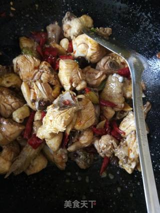 辣子鸡块的做法步骤：5