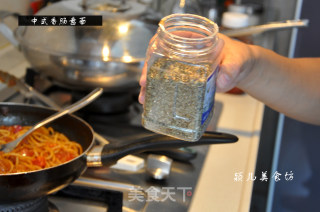 中式香肠意面的做法步骤：25