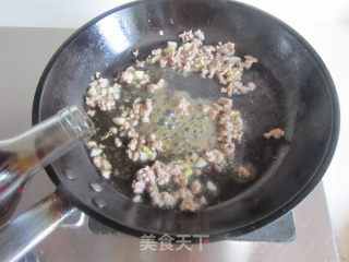 香菇肉末双色豆腐的做法步骤：6