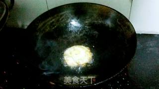 圆白菜腊肠鸡蛋面的做法步骤：2