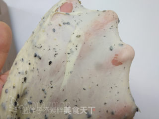 豆浆黑芝麻吐司的做法步骤：3