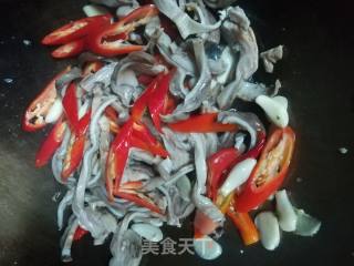 干煸肚条的做法步骤：5
