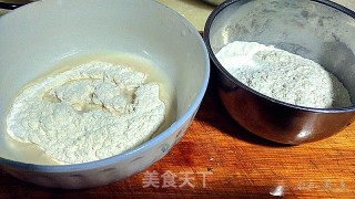 麻辣酥皮鳕鱼的做法步骤：2