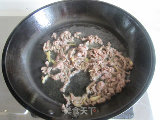 千叶豆腐炒牛肉丝的做法步骤：5
