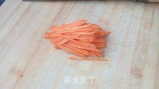 凉拌土豆丝的做法步骤：2