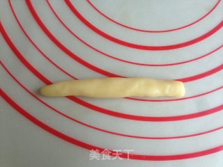 万圣节——女巫手指饼的做法步骤：8