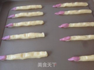 万圣节——女巫手指饼的做法步骤：11