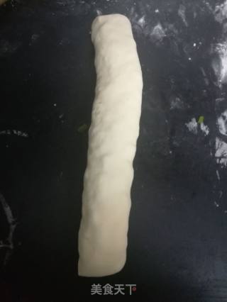 葱花香肠卷的做法步骤：9