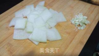 鸡蛋冬瓜汤泡饭的做法步骤：1