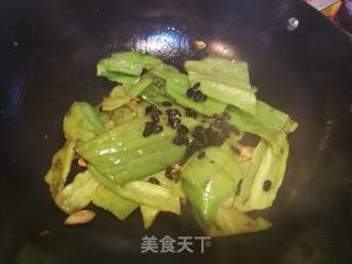 爆炒青椒的做法步骤：5