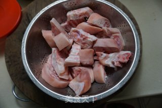 南乳花生猪手的做法步骤：2