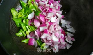 爆炒洋葱的做法步骤：5