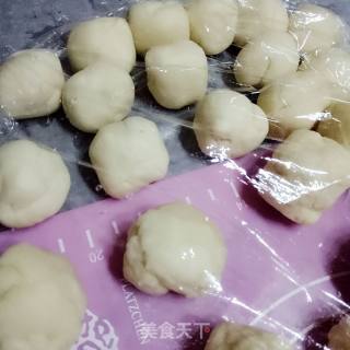 猪油蛋黄酥的做法步骤：4