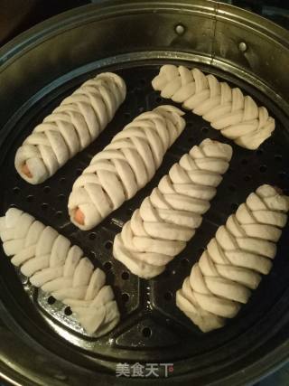 火腿肠编花馒头的做法步骤：6