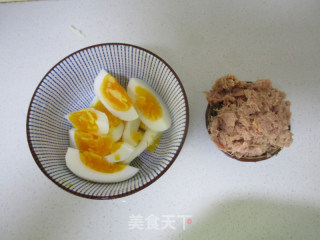 包菜金枪鱼色拉的做法步骤：3