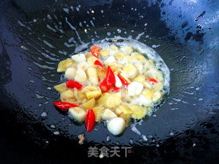 酸辣牛板筋的做法步骤：5