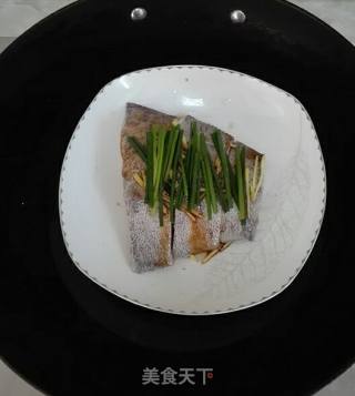 清蒸鸦片鱼的做法步骤：2